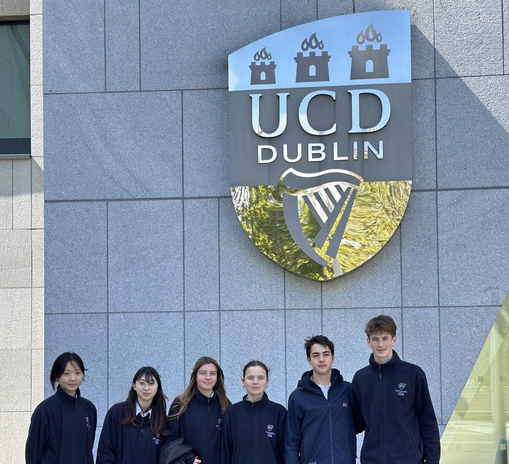 UCD Visit by IB DP1 Students - SEK Dublín